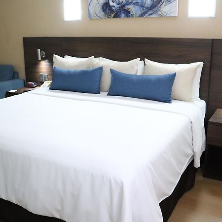 Rio Vista Inn Business High Class Tampico Exterior foto